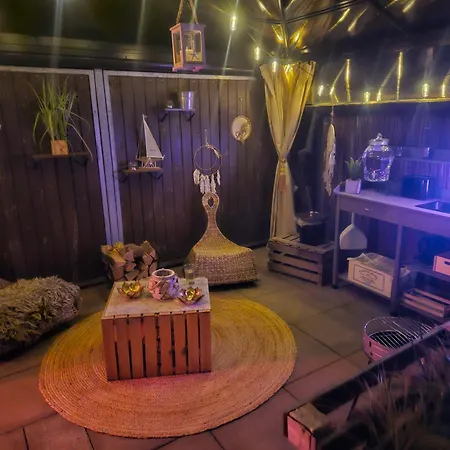 Glampingzelt Mit Eigenem Garten Apartment Kolonie Zern