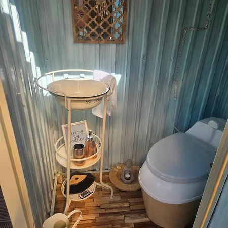 Glampingzelt Mit Eigenem Garten * Kolonie Zern