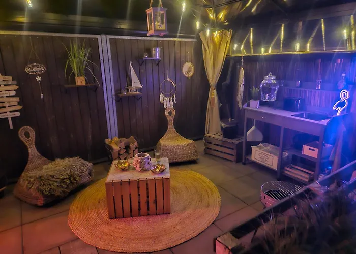 Glampingzelt Mit Eigenem Garten Apartment Kolonie Zern